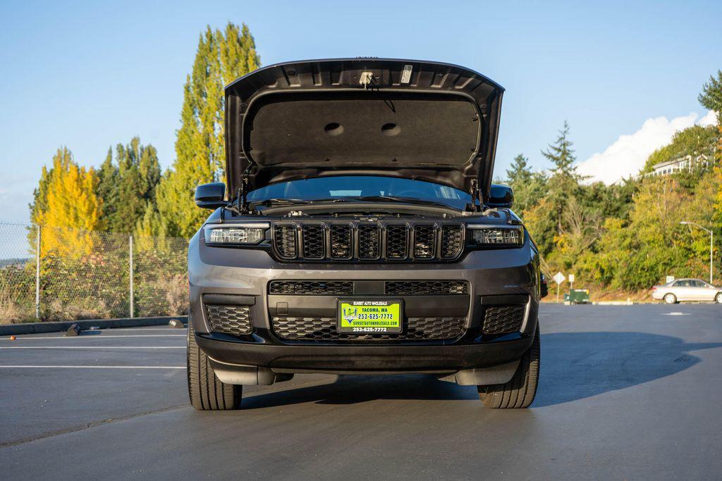 used 2023 Jeep Grand Cherokee L car, priced at $32,667