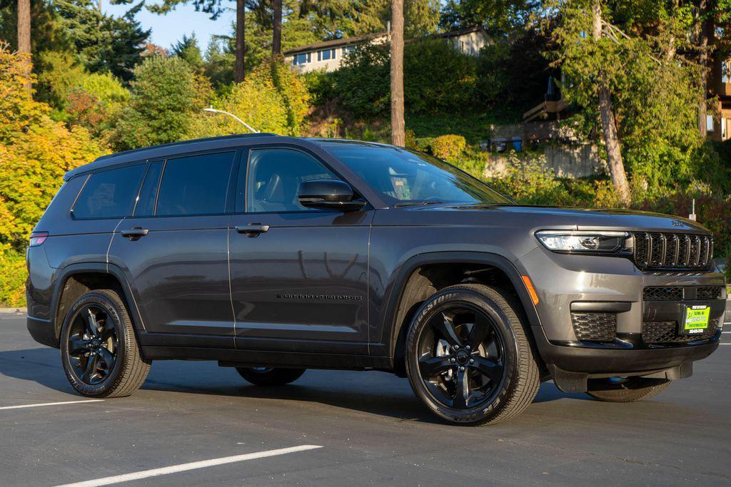 used 2023 Jeep Grand Cherokee L car, priced at $32,667