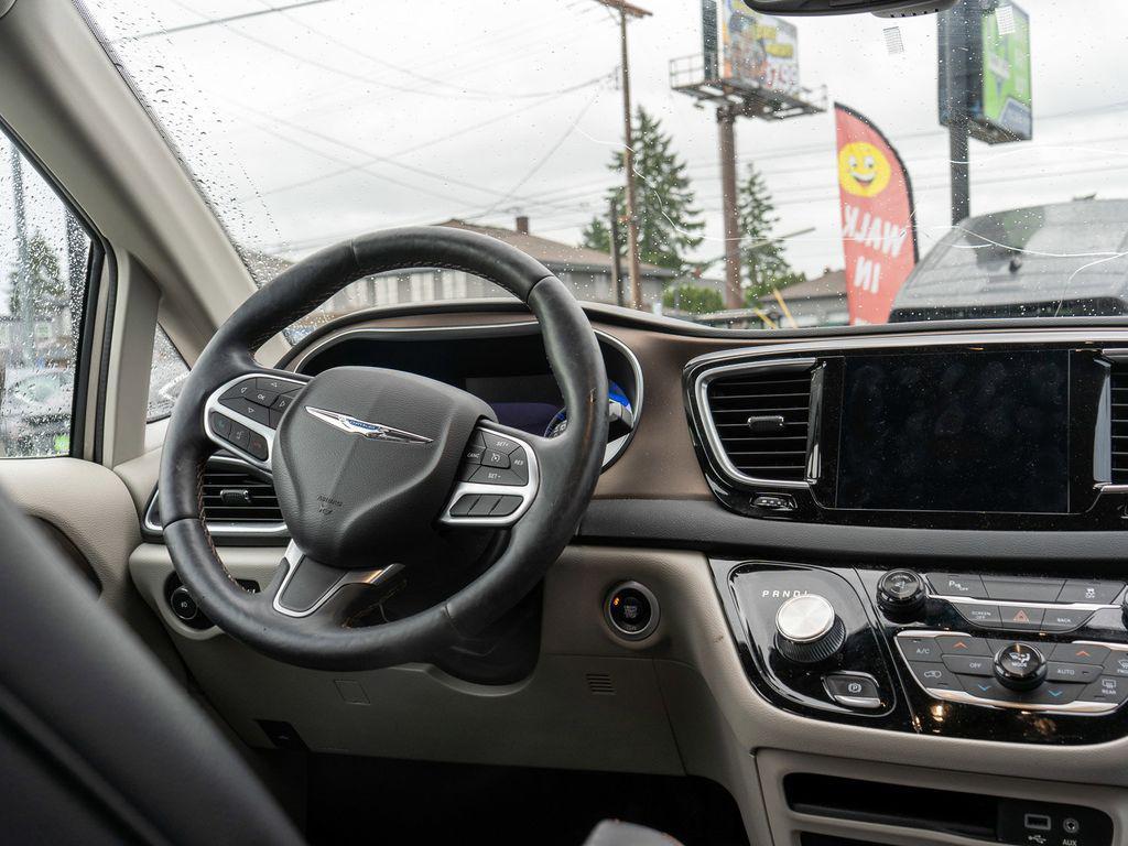 used 2017 Chrysler Pacifica car, priced at $16,489