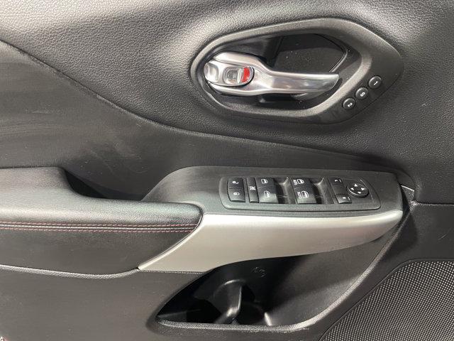 used 2018 Jeep Cherokee car, priced at $18,989