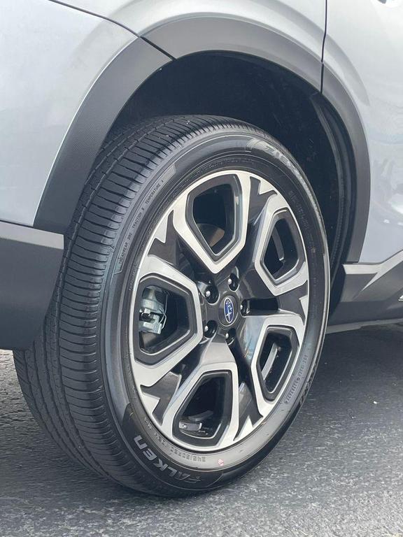 used 2024 Subaru Ascent car, priced at $37,997