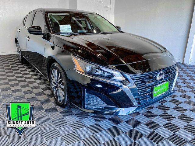 used 2023 Nissan Altima car, priced at $26,989