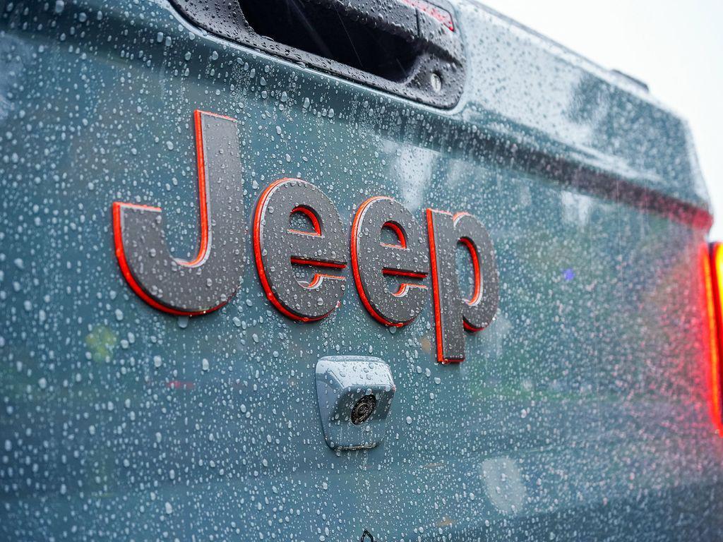 used 2025 Jeep Gladiator car, priced at $49,997