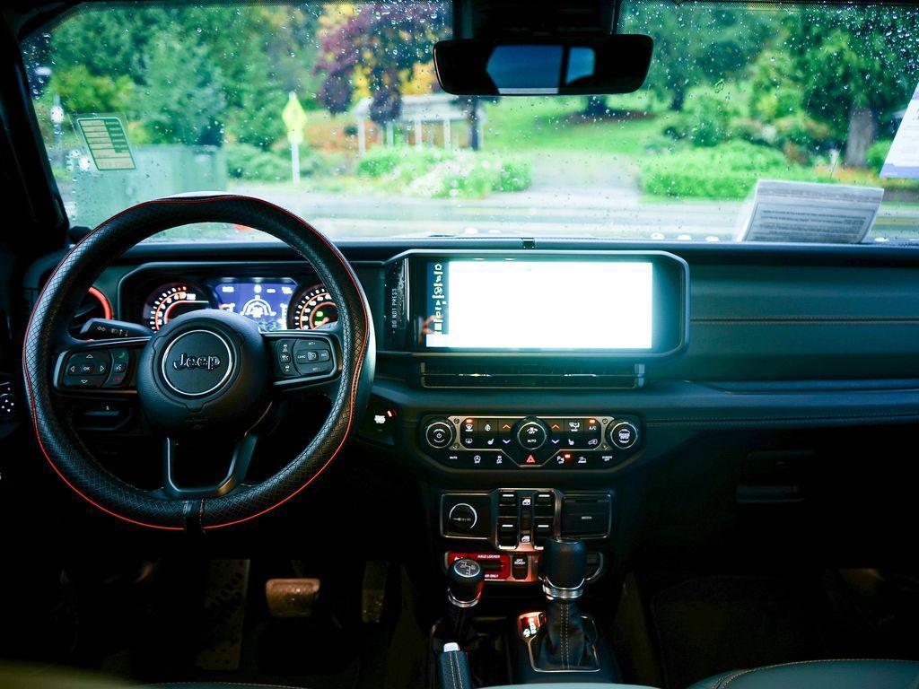 used 2025 Jeep Gladiator car, priced at $49,997