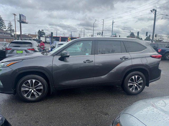 used 2021 Toyota Highlander car, priced at $37,989