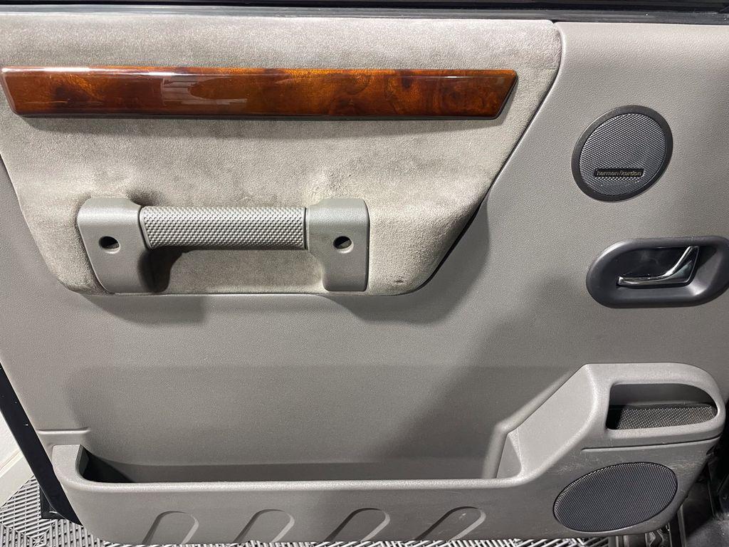 used 1999 Land Rover Discovery car, priced at $10,997