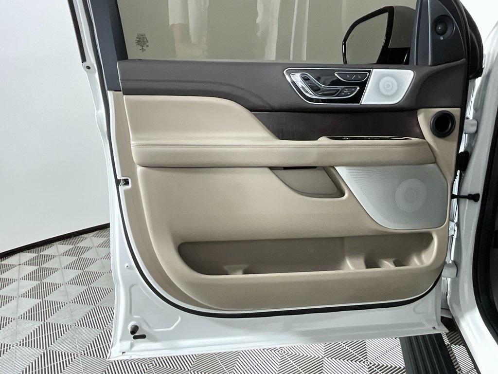 used 2022 Lincoln Navigator car, priced at $56,991