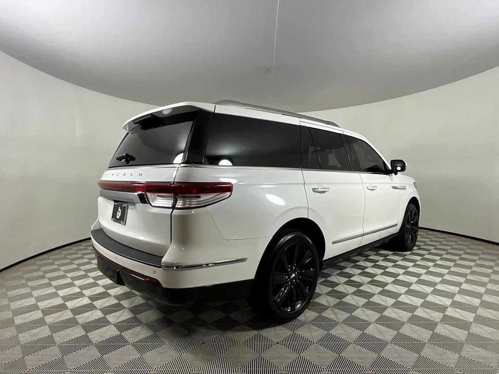 used 2022 Lincoln Navigator car, priced at $56,991