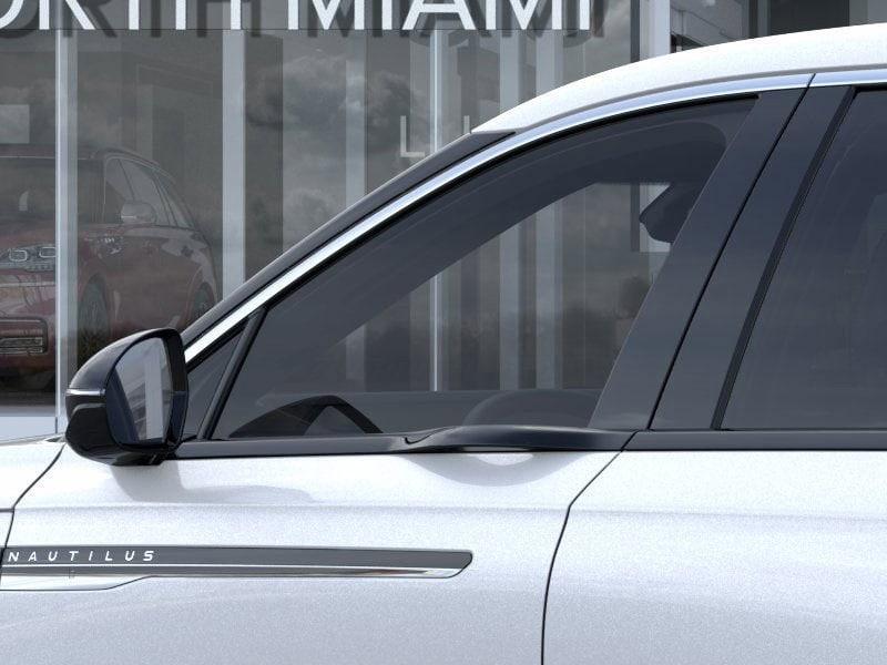 new 2025 Lincoln Nautilus car, priced at $53,330