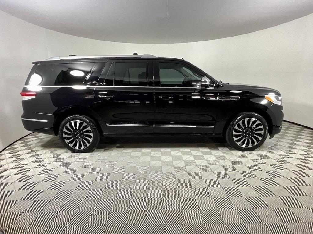 used 2023 Lincoln Navigator L car, priced at $72,489