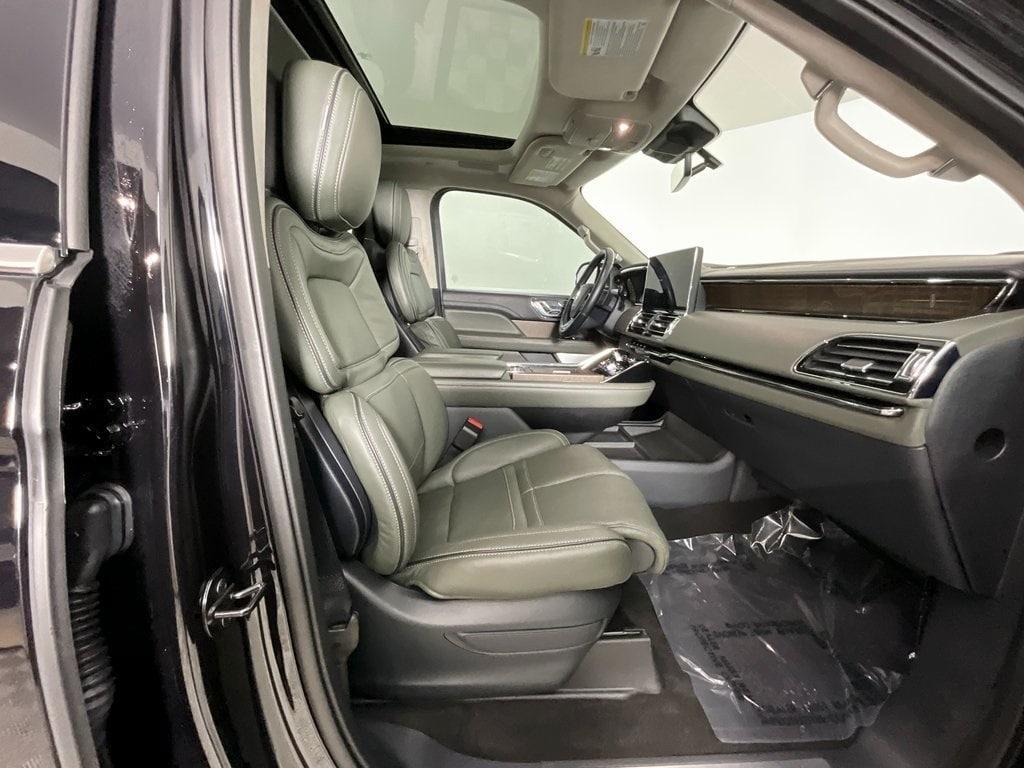 used 2023 Lincoln Navigator L car, priced at $72,489