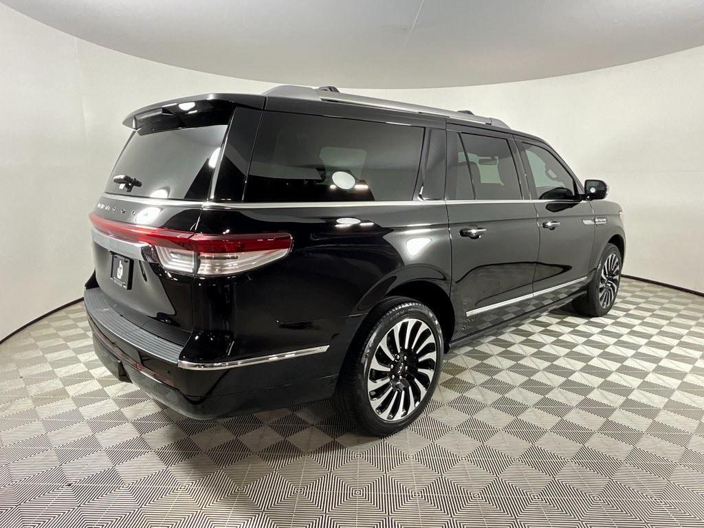used 2023 Lincoln Navigator L car, priced at $72,489