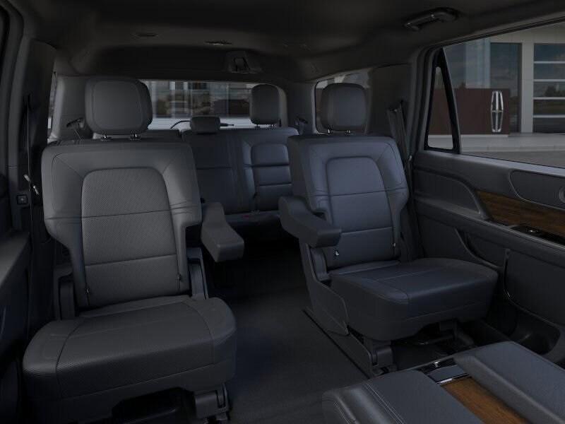 new 2024 Lincoln Navigator car, priced at $82,330