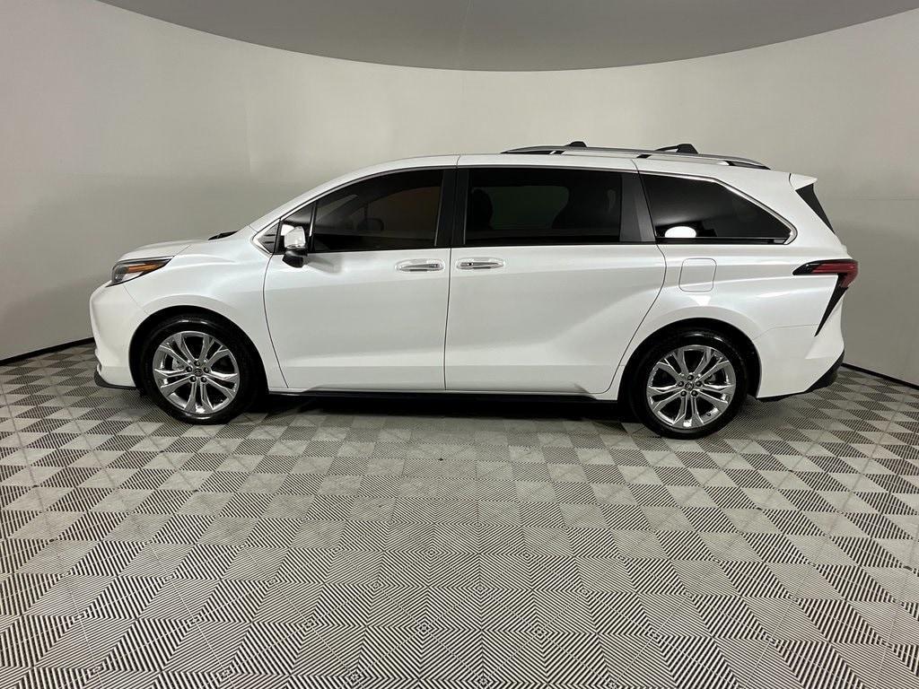 used 2022 Toyota Sienna car, priced at $46,492