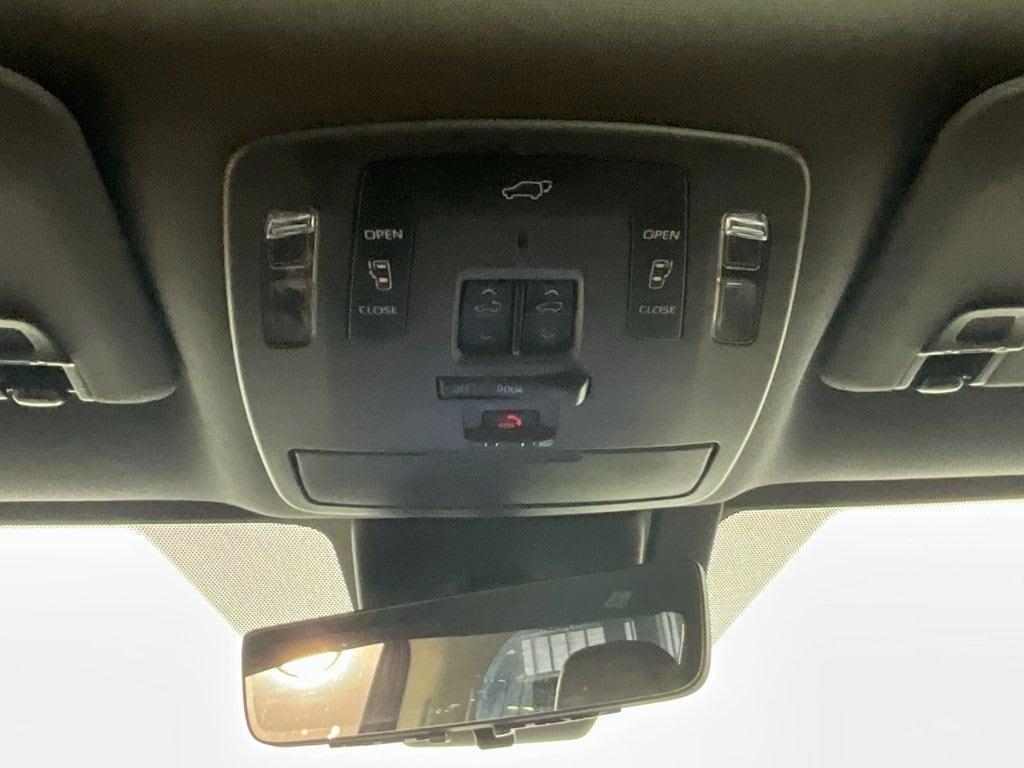 used 2022 Toyota Sienna car, priced at $46,492