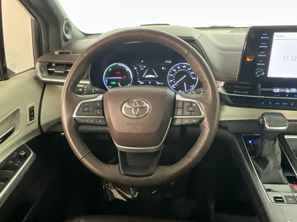 used 2022 Toyota Sienna car, priced at $46,492
