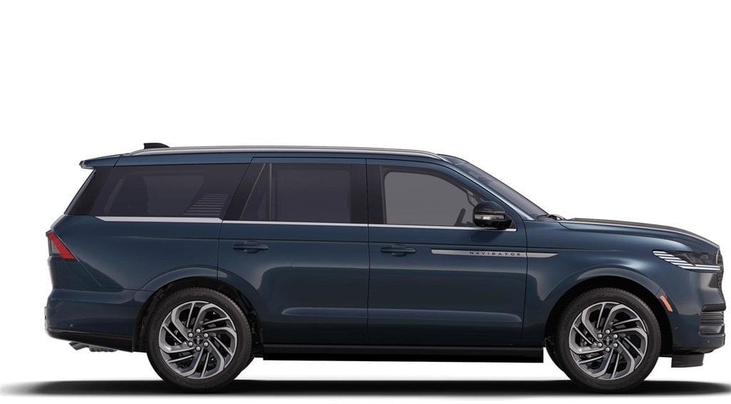 new 2025 Lincoln Navigator car, priced at $103,935