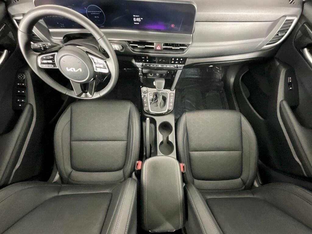 used 2024 Kia Seltos car, priced at $21,991