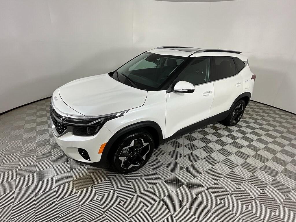 used 2024 Kia Seltos car, priced at $21,991