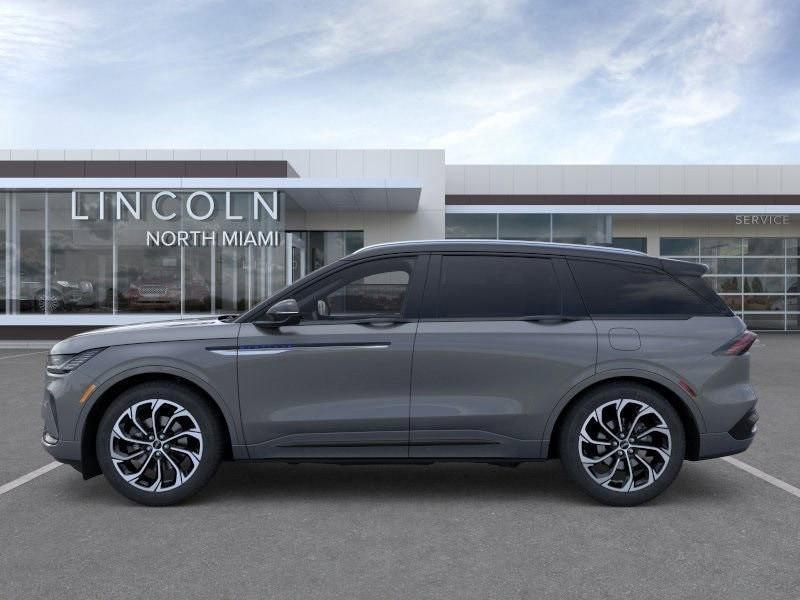 new 2025 Lincoln Nautilus car, priced at $58,816