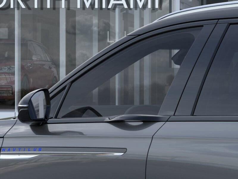 new 2025 Lincoln Nautilus car, priced at $58,816
