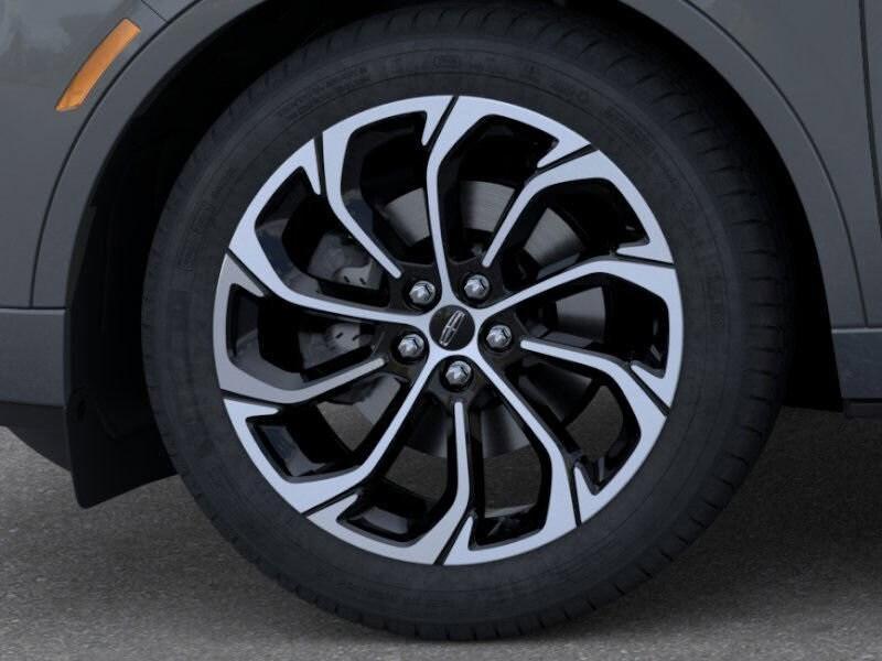 new 2025 Lincoln Nautilus car, priced at $58,816