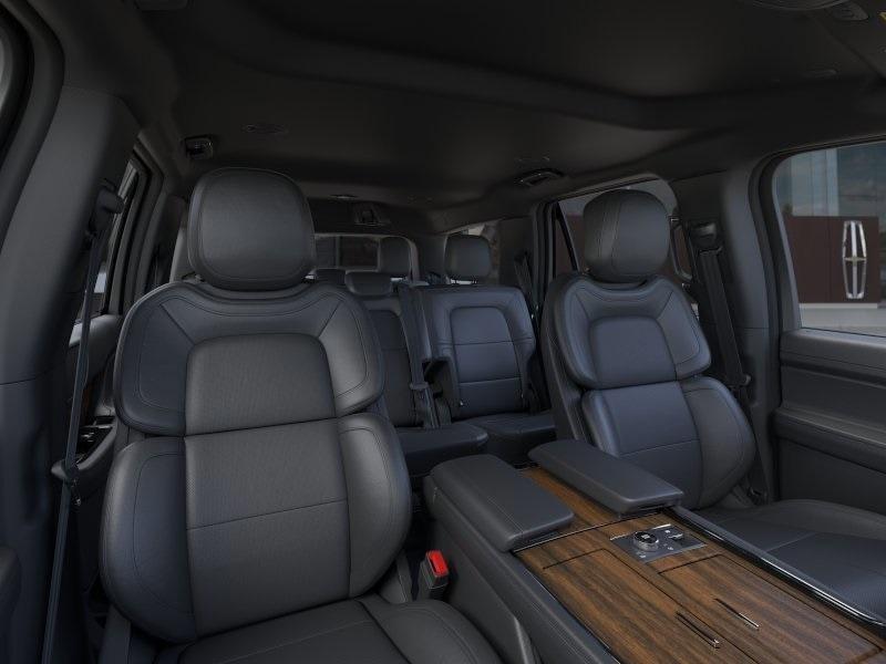 new 2024 Lincoln Navigator car, priced at $81,920