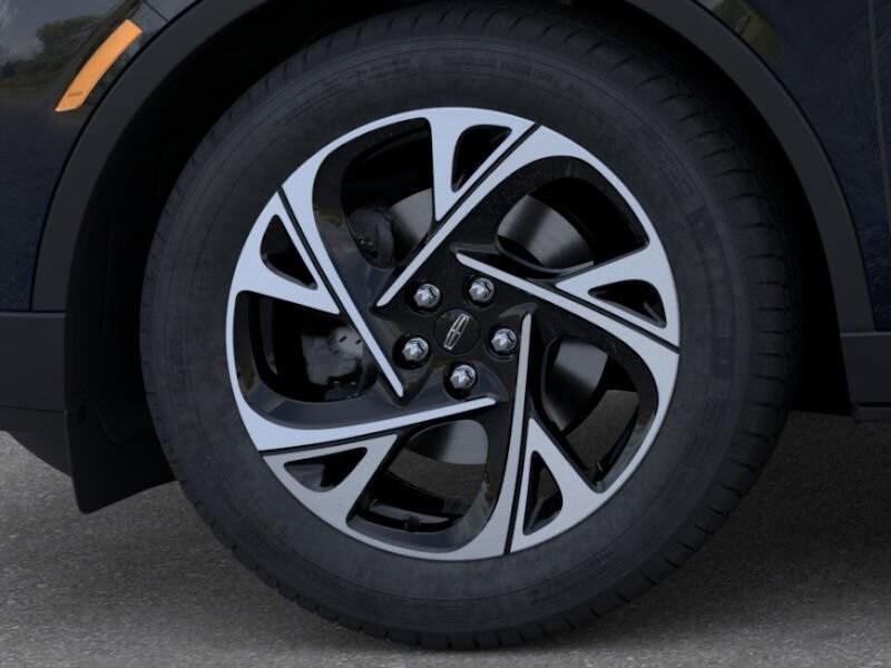 new 2025 Lincoln Nautilus car, priced at $55,220