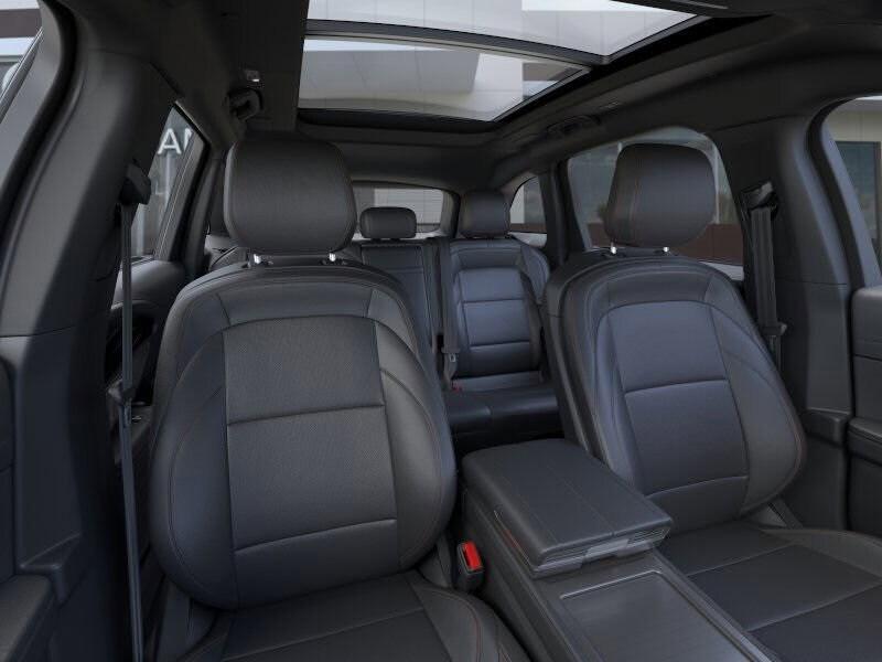new 2025 Lincoln Nautilus car, priced at $55,220