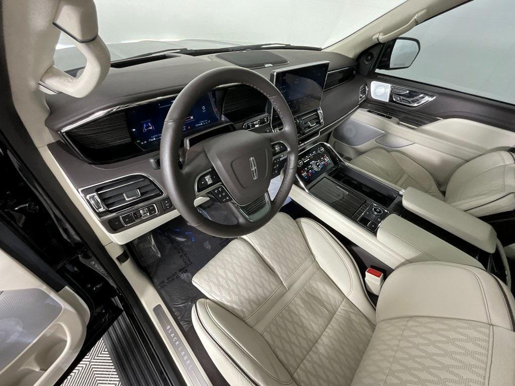 used 2024 Lincoln Navigator L car, priced at $91,891