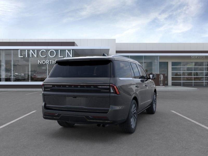 new 2025 Lincoln Navigator car, priced at $102,740