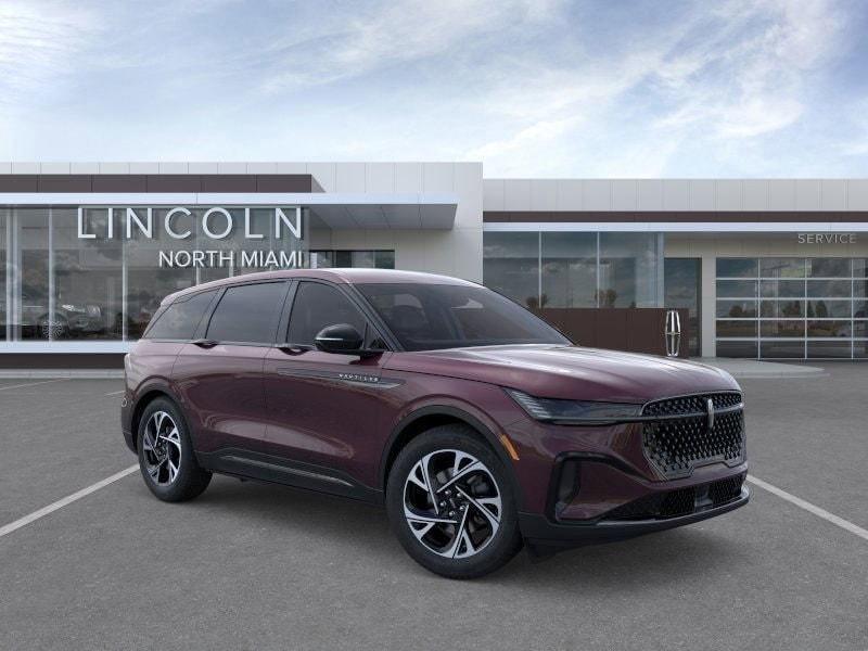 new 2025 Lincoln Nautilus car, priced at $55,906