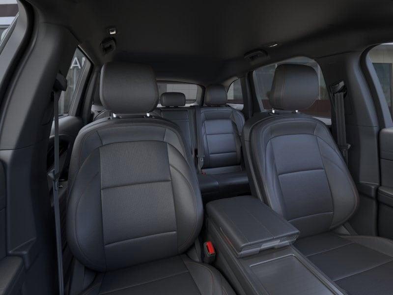 new 2025 Lincoln Nautilus car, priced at $53,404