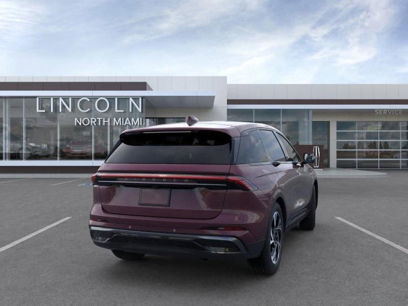 new 2025 Lincoln Nautilus car, priced at $53,404