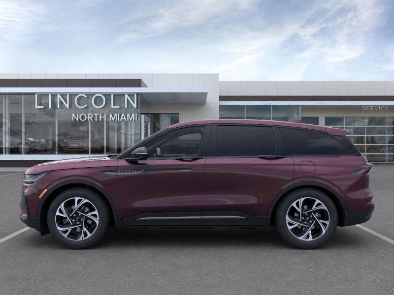 new 2025 Lincoln Nautilus car, priced at $53,404