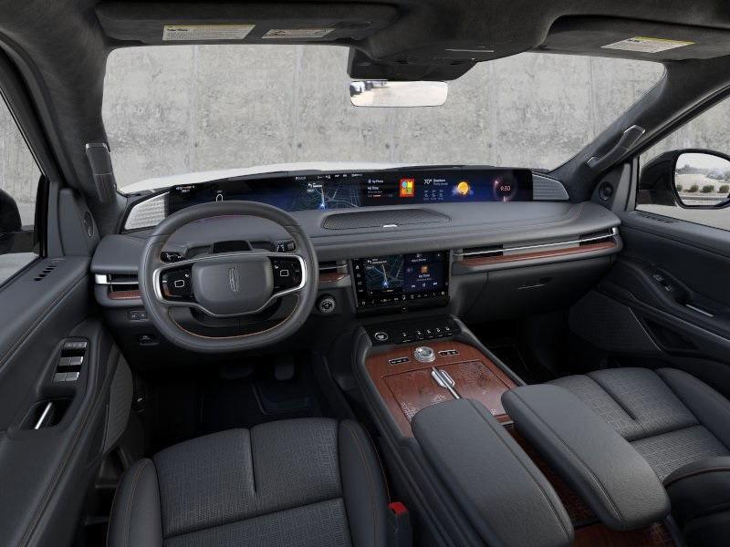 new 2025 Lincoln Navigator L car, priced at $123,185