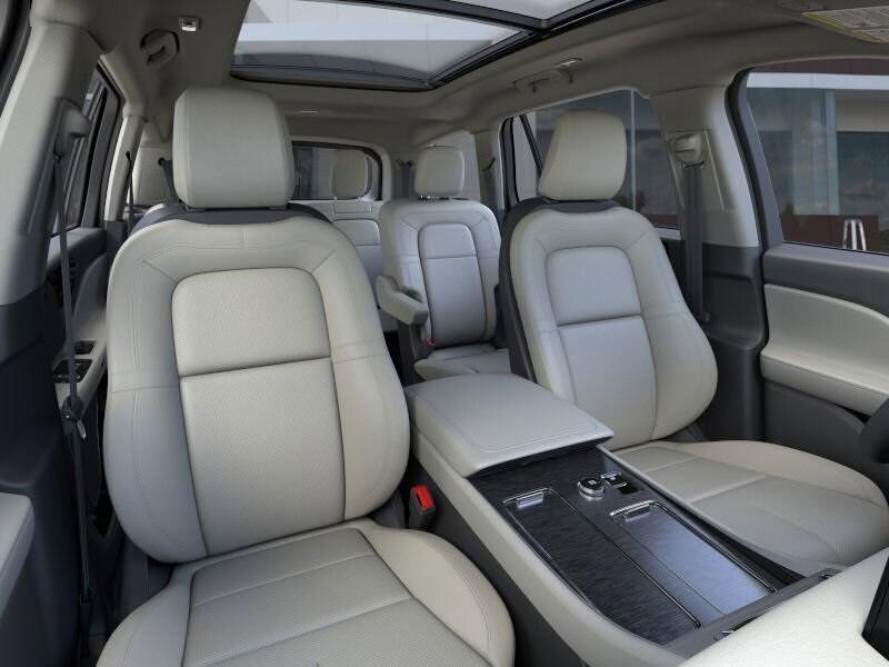 new 2025 Lincoln Aviator car, priced at $63,640
