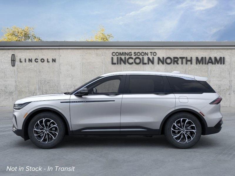 new 2025 Lincoln Nautilus car, priced at $50,876