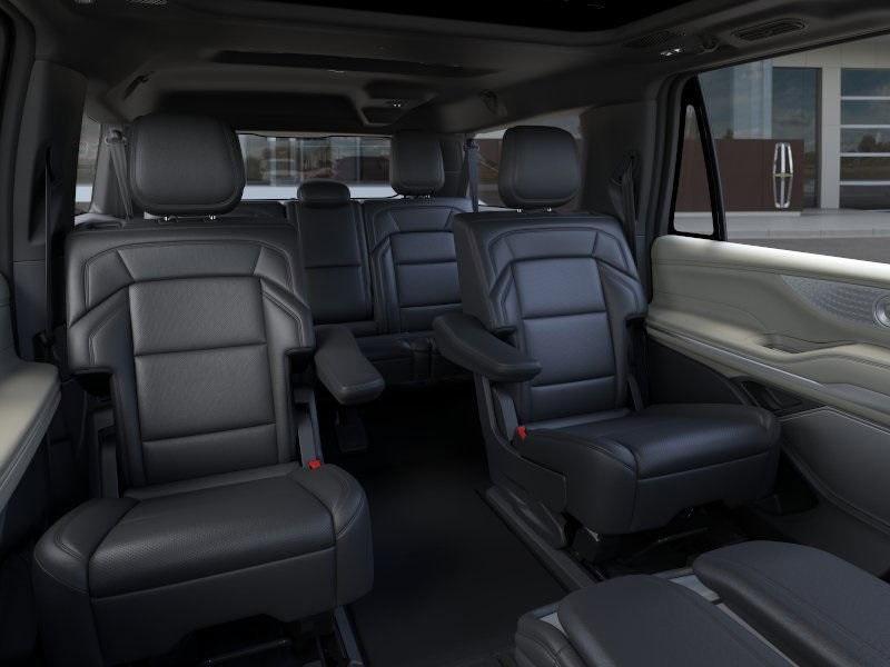 new 2025 Lincoln Navigator L car, priced at $108,430