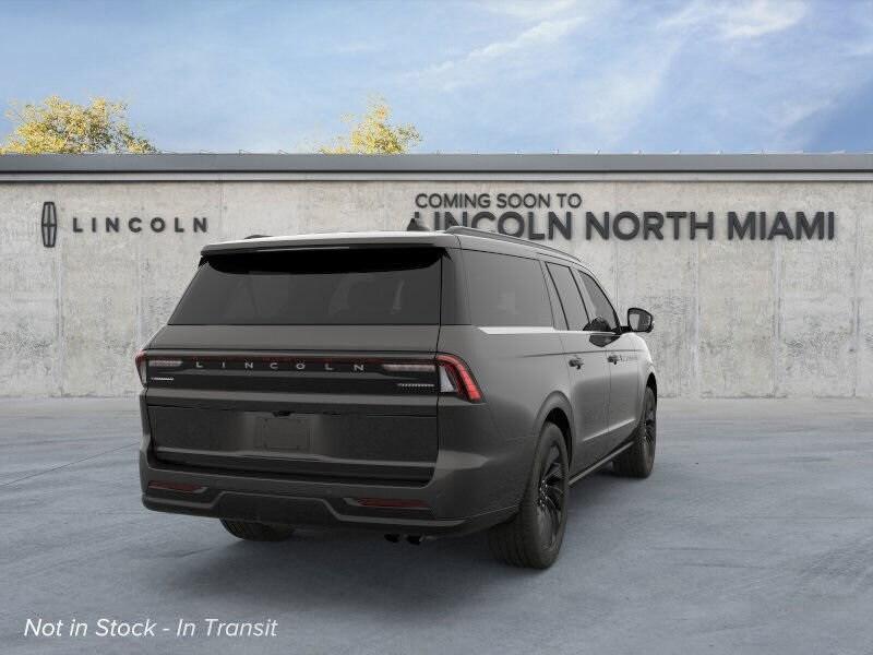 new 2025 Lincoln Navigator L car