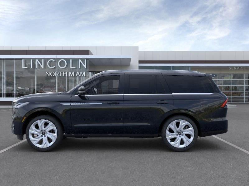 new 2025 Lincoln Navigator car, priced at $105,230