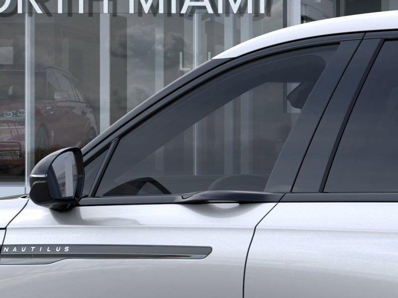 new 2025 Lincoln Nautilus car, priced at $52,774
