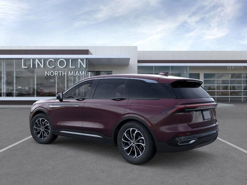new 2025 Lincoln Nautilus car, priced at $50,990