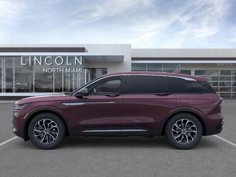 new 2025 Lincoln Nautilus car, priced at $50,990