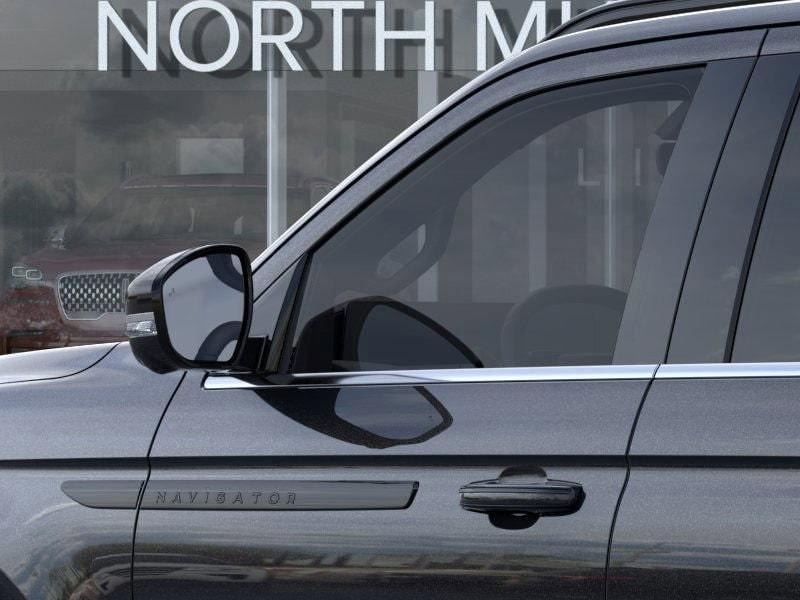 new 2025 Lincoln Navigator L car, priced at $107,980