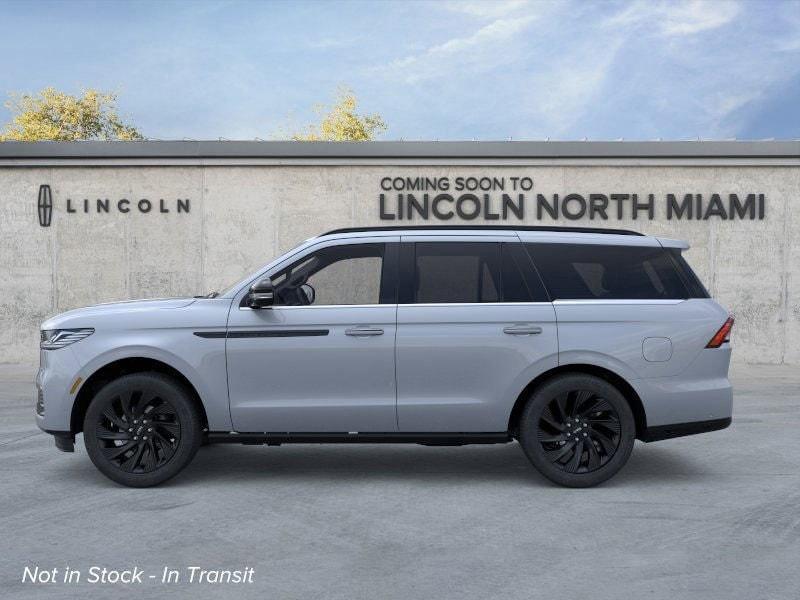 new 2025 Lincoln Navigator car, priced at $107,435