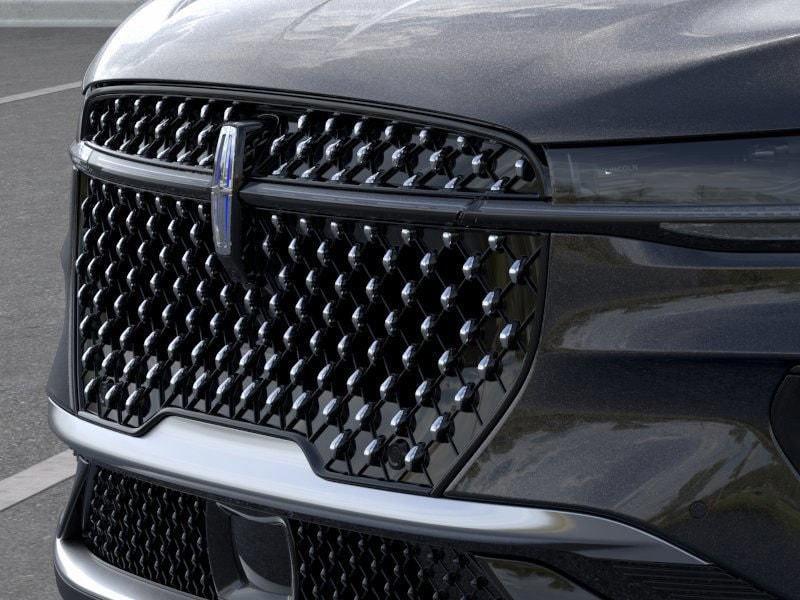 new 2025 Lincoln Nautilus car, priced at $50,467