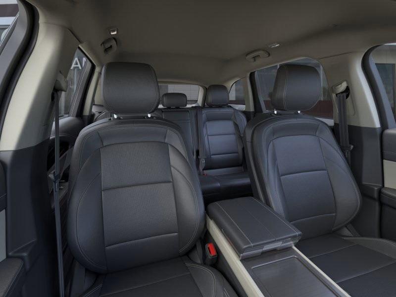 new 2025 Lincoln Nautilus car, priced at $50,467