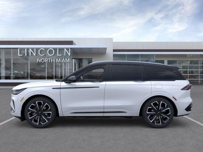 new 2025 Lincoln Nautilus car, priced at $57,766