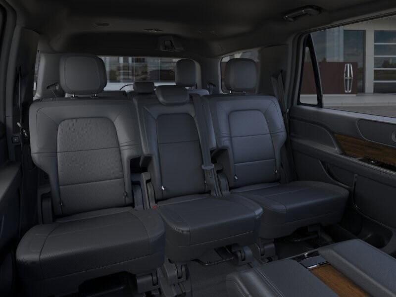 new 2024 Lincoln Navigator car, priced at $81,370